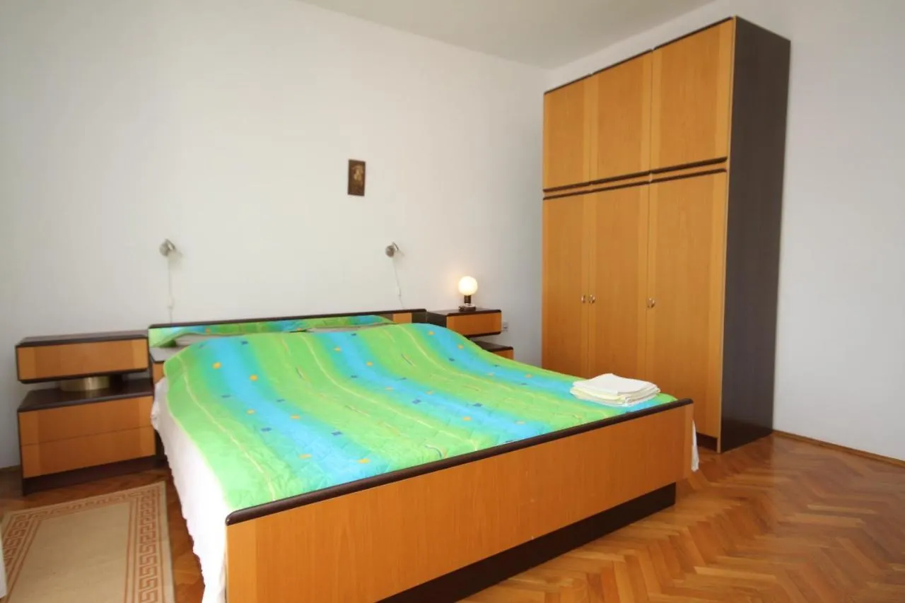 Apartment Pag 6467C Pag Town 0*,